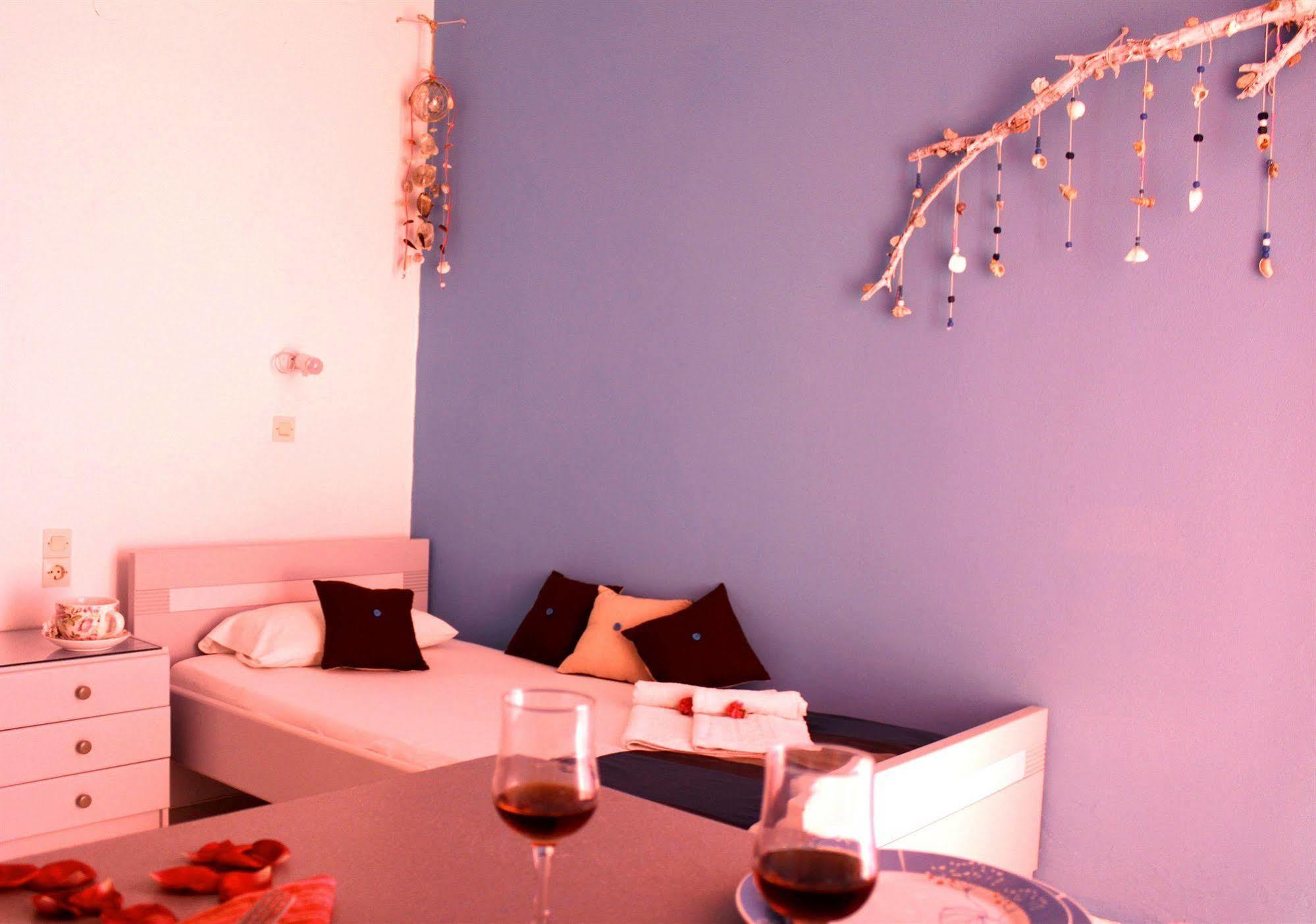 Silver Sun Studios & Apartments มาเลีย ภายนอก รูปภาพ