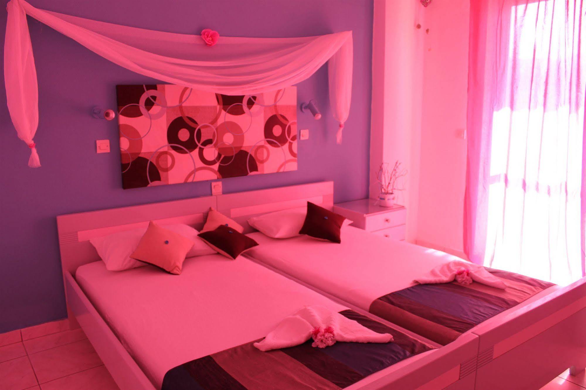 Silver Sun Studios & Apartments มาเลีย ภายนอก รูปภาพ