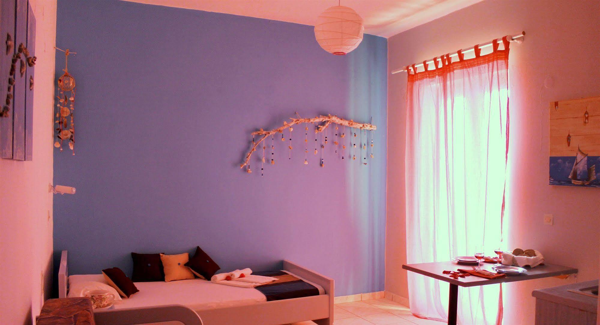 Silver Sun Studios & Apartments มาเลีย ภายนอก รูปภาพ